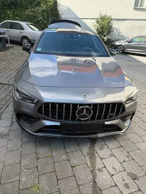 Mercedes-Benz CLA 35 AMG AMG CLA 35 AMG