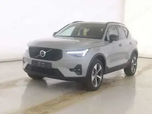 Volvo XC40 B3 Plus Dark