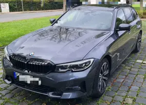 BMW 320 d Touring Aut. Sport Line Standheizung LED Pano