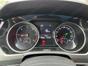 Volkswagen Touran 2.0 TDI SCR Comfortline