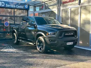 Dodge RAM 1500 WARLOCK *LPG*A/T Reifen