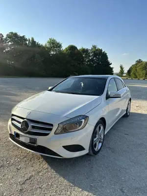 Mercedes-Benz A 200 CDI (BlueEFFICIENCY) 7G-DCT