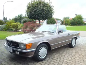 Mercedes-Benz SL 300 Jahreswagen - 100 % Erstlack - Deutsches Auto