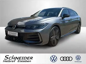 Volkswagen Passat Variant 2.0 TDI DSG R-LINE+IQ.LIGHT+AZV+DCC