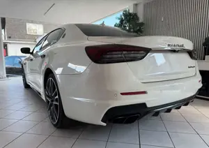 Maserati Quattroporte Trofeo Full Option | Soft Close Bild 3