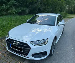 Audi A4 A4 Avant 40 TFSI S tronic advanced