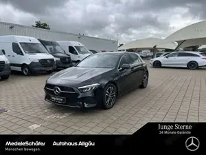 Mercedes-Benz A 200 A 200 d Progressive AHK LED Kamera Navi-groß Park Bild 1