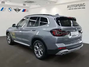 BMW X3 xDrive30d Standheizung*AHK*Lenkradheizung*Komfortz Bild 4