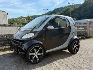 smart forTwo 8x Alu, Eibach-Federn, Klima, Tüv 01/27! Bild 1