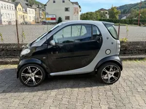 smart forTwo 8x Alu, Eibach-Federn, Klima, Tüv 01/27! Bild 2