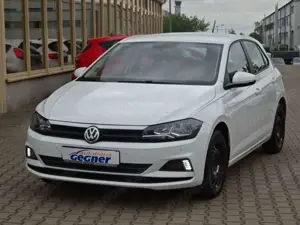 Volkswagen Polo 65PS CL Klima Tempomat SHZ Bild 2