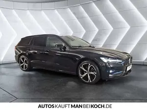 Volvo V60 B4 B DKG Plus Dark ACC BLIS PANO 360 V-LED! Bild 5