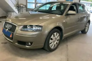 Audi A3 1.6 Attraction 2 Hand Klima Preis inkl Neu Tüv