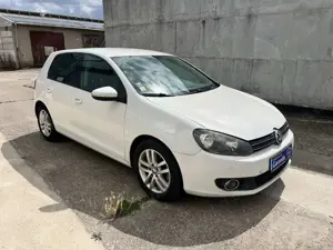 Volkswagen Golf VI Highline ++bis zu 36 Monate Garantie++