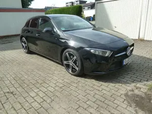 Mercedes-Benz A 180 A 180 7G-DCT Progressive