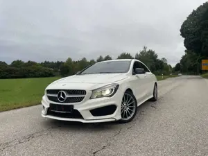 Mercedes-Benz CLA 180 AMG Line