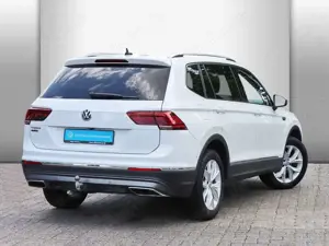Volkswagen Tiguan Allspace Highline 1.5 TSI OPF DSG 7-SITZER/AHK/LED/NAVI Bild 2