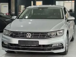 Volkswagen Passat 1.4T *R-LINE*LIM.*NAVI*MULTI*LED*SHZ*EU6*