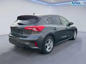 Ford Focus 1.0 EcoBoost CoolConnect 74 kW (101 PS), Schal... Bild 4