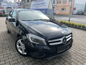 Mercedes-Benz A 180 Urban *Xenon*Navi*Kamera* Bild 2