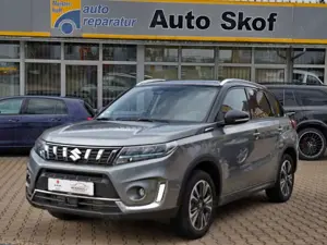 Suzuki Vitara 4x4 | CVT | Comfort+| AWR | Pano | SHZ | 1. Hand