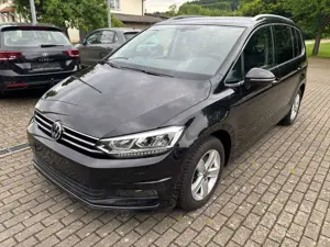 Volkswagen Touran 2.0TDI Highline BMT/Start-Stopp Navi AHK Alu DPF