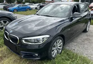 BMW 118 d Sport Line LEDER LED 2.HAND PDC NAVI Bild 2
