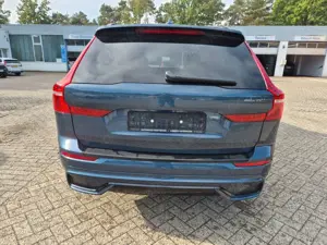 Volvo XC60 Ultra Dark AWD B5/Massage/BW/Akustik Bild 5