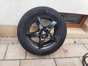 4x Winterreifen Größe 225 55 R 16