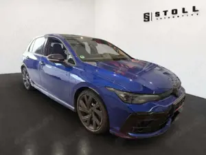 Volkswagen Golf R VIII 2.0 TSI Black Edition IQ-Light+HeadUp+Keyless Bild 2