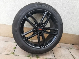 4x Winterreifen 235 50 R 19