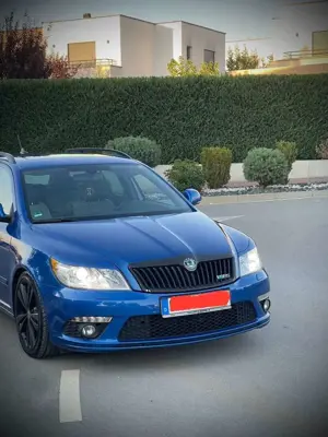 Skoda Octavia Combi 2.0 TDI DPF DSG RS