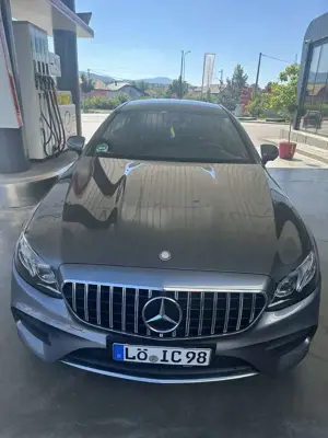 Mercedes-Benz E 300 Coupe 9G-TRONIC AMG Line