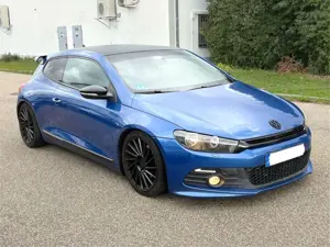 Volkswagen Scirocco 1.4 TSI-R-Line+Tempomat+SHZ+Sport+PDC