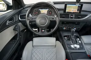 Audi A6 3.0 TDI comp. *UNFALLFREI *8x AUDI SCHECKHEFT Bild 2