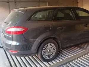 Ford Mondeo Mondeo Turnier Diesel Turnier 2.0 TDCi Titanium