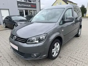 Volkswagen Caddy Kombi 2.0 TDI DSG 1.HAND/AHK/KLIMA/SHZ/PDC/PARKASS