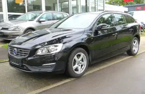 Volvo V60 Kombi Kinetic*Navi*