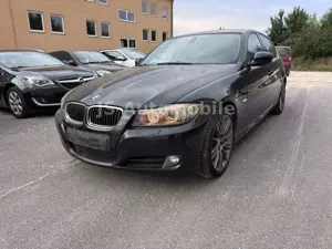 BMW 330 d e90*N57*Facelift*Automatik*3.Hand*Xenon*TÜV Bild 4