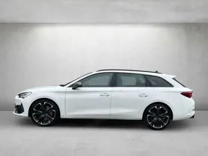 CUPRA Leon Sportstourer 2.0 TSI 4Drive DSG VZ AHK*Pano Bild 2