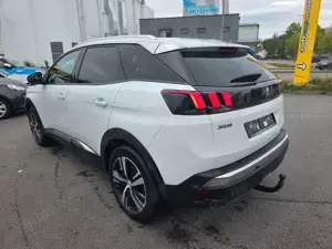 Peugeot 3008 Allure/Navi/Leder/1 Hand/Tüv-Neu Bild 4