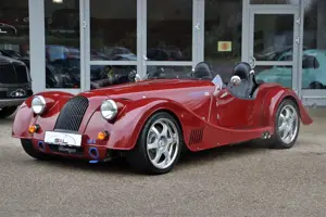 Morgan Plus 8 Speedster No. 33 of 60 / 1. Hand / 3000km
