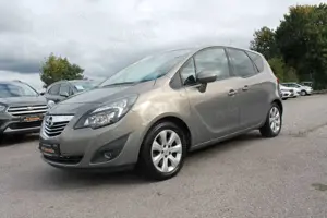 Opel Meriva 1.4 PDC PANORAMA NAVI SHZ LEDER ALU