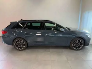 CUPRA Leon ST 1.5 eTSI EDGE IDP WINTER 5J Bild 4