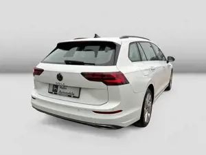 Volkswagen Golf Variant VIII 2.0TDI DSG Style Cam HuD Matri Bild 4