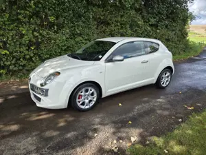 Alfa Romeo MiTo 1.4 16V MultiAir Turismo KLIMAAUTOMATIK 16"