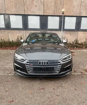 Audi S5 3.0 TFSI quattro
