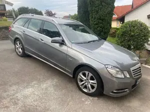 Mercedes-Benz E 220 E 220 T CDI DPF BlueEFFICIENCY Avantgarde