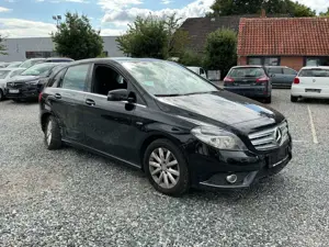 Mercedes-Benz B 180 Navi, PDC, Sitzheizung, Klimaautomatik
