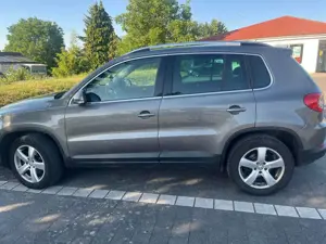 Volkswagen Tiguan 2.0 TDI BlueMotion 4MOTION Sport  Style
